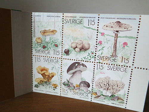 スウェーデン きのこ6枚綴り切手帳